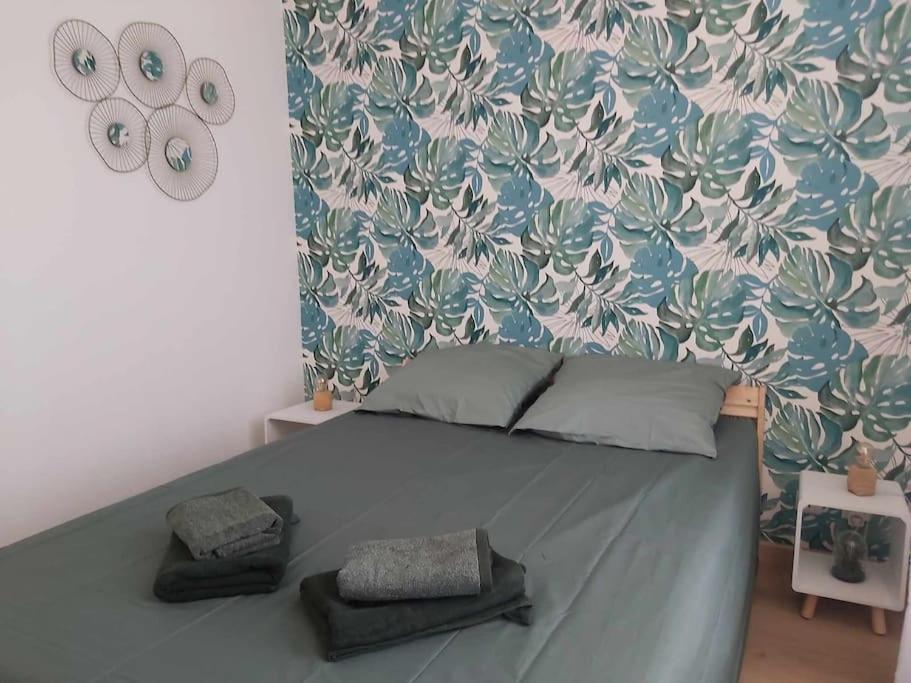Les Coteaux De Mahe Apartment ตูร์นง-โซร์-โฮน ภายนอก รูปภาพ