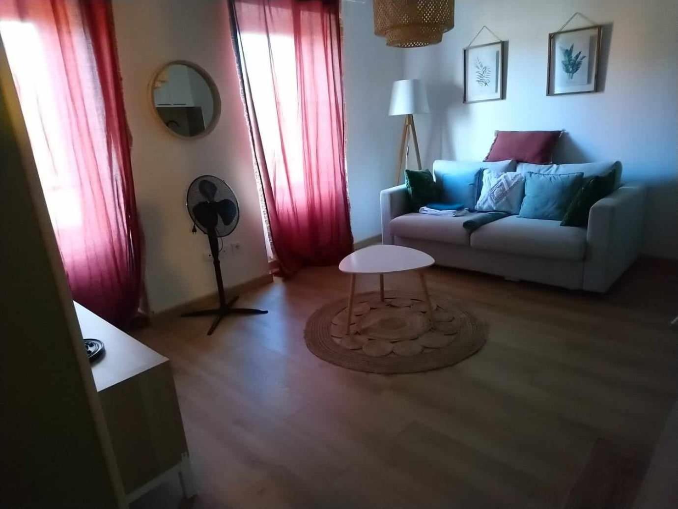 Les Coteaux De Mahe Apartment ตูร์นง-โซร์-โฮน ภายนอก รูปภาพ